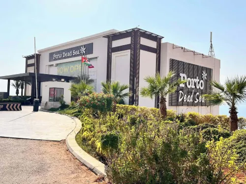 Porto & Almira Beach Hotel a Maeen Sub-District