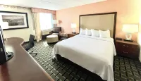 Fairbridge Hotel Cleveland East - Wifi
