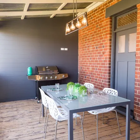 Kirsten Accommodation Parkes
