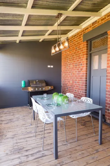 Kirsten Accommodation Parkes