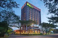 Ibis Styles Serpong BSD City Hotels near PMC Telaga Mekarwangi
