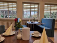 Hotel Drei Kronen Elmshorn - breakfast