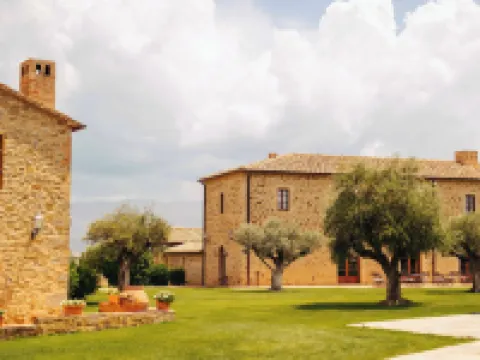 Wine Relais in Montecucco - ColleMassari Hospitality Hotels in Cinigiano