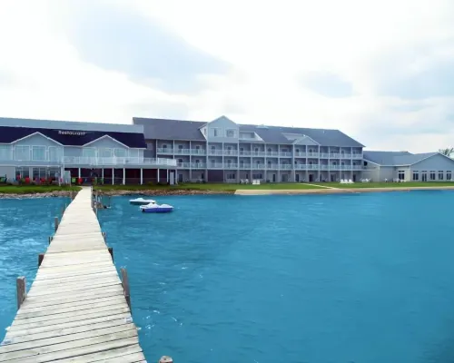 Lakeside Resort & Conference Center Hotels in Roscommon County