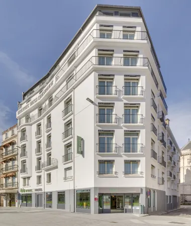 ibis Styles Nantes Centre Gare Отели рядом с достопримечательностью «Audencia Bachelors»