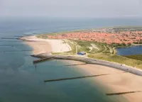 Pet-Friendly Escape by the Sea