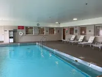 Country Inn & Suites by Radisson, Marion, IL - Pools