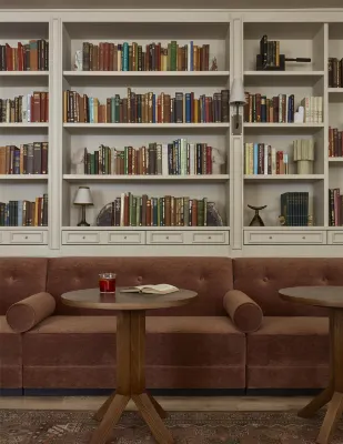 Miiro Templeton Garden Öffentliche Flächen Photos