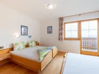 Apartment in Gattererberg Near Ski Slopes - balcony
