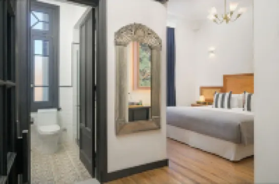 Fauna Montevideo Hotels near Restaurant Primuseum