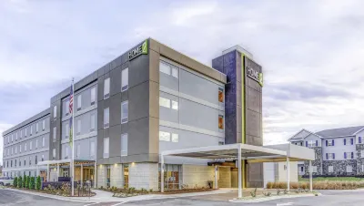 Home2 Suites by Hilton Rock Hill Hotels near Lowe's Garden Center