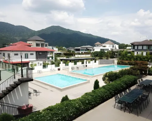 Casa Bianca Villa Hotels in Kluang