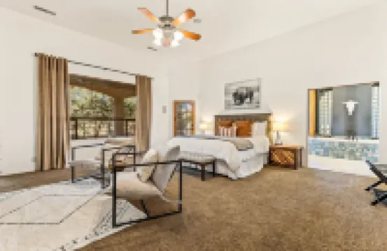 Sedona Bliss Estates - Modern Cowboy - Hot tub Hotels near Subway Cave