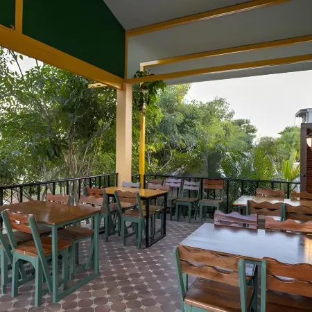 Mana-An Lake Hill Resort Villa