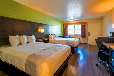 OYO Hotel Yoakum West Отели в г. Йокум