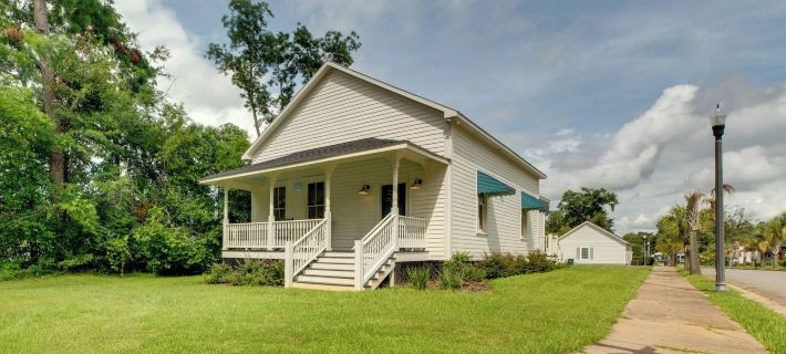 Restored Home Near Downtown Thomasville Hotels in Thomas County