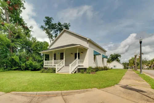 Restored Home Near Downtown Thomasville - 3-نجوم