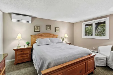 Alpine Escape by AvantStay on Camelback Mountain Near WaterparkAttractions