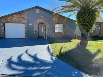 Elegant, 3 bedroom-vacation home.