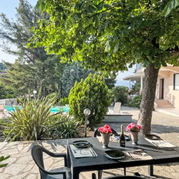 Blu Mediterraneo (Pgi210)