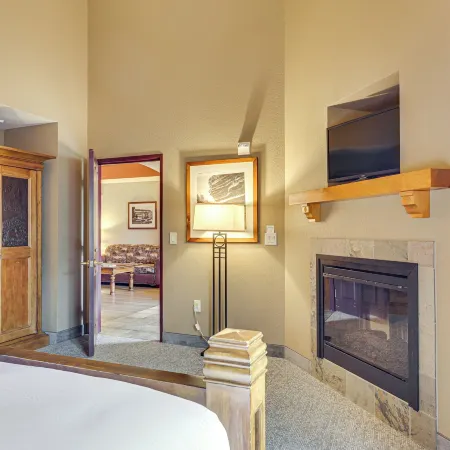 1st-floor Wisconsin Resort Condo w/ Patio!