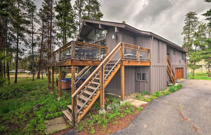 Sprawling Fraser Cabin w/ Private Hot Tub & Deck!