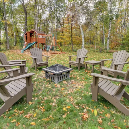 Pequot Lakes Retreat w/ Beach + Fire Pit!