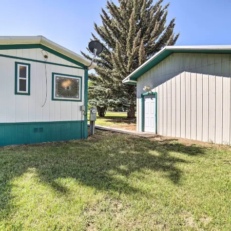 Cozy Ashton Abode w/ Yard - Near Park & Pool!