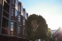 Hotel Fiona Hotels in der Nähe von College of Science and Engineering