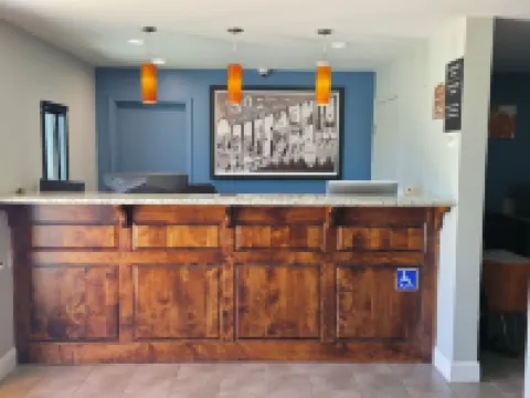 Deluxe Inn Willows Hotels in Willows