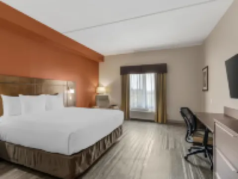 Best Western Plus Winnipeg West Hotels near Assiniboia Downs