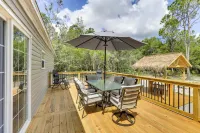 Charming Perry Home ~ 2 Mi to the Gulf! - 3-Star