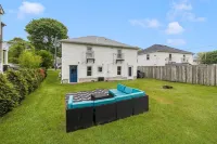 5 Minute Stroll to the Beach - Charming 3-bedroom in Narragansett with AC