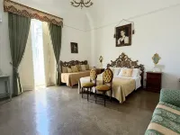 Donna Lucrezia b&b Boutique Hotel Style - Relax & Business Stay Hotels in Bisceglie