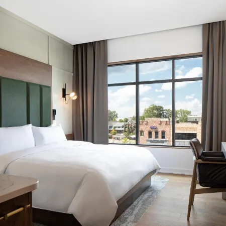 Ada Hotel
