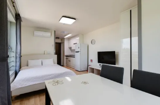 Yangyang Ocean Hill Hotels near Yangyang Surfyy Beach