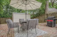 Cozy Bungalow Retreat w FirePit & Grill
