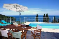 Pool Villa Perivoliou walking distance to 4 beaches, near Mamma Mia Church - Pools