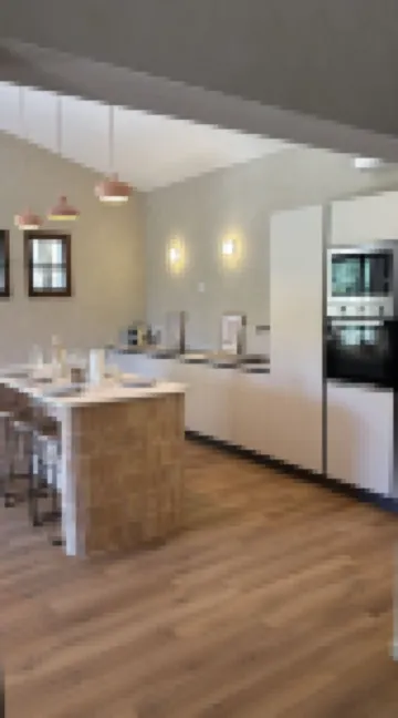 VILLA ESTEY - Swimming pool- Jacuzzi - Nature view 盧河畔拉科爾酒店