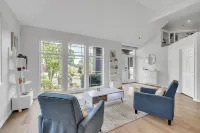 4 Bedroom Serene Escape for the Family with Dedicated Office and Loft Office