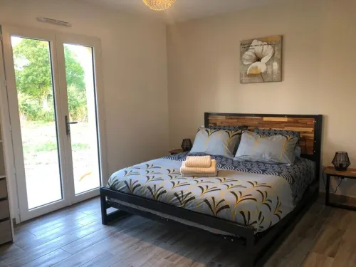 Quiet gîte with no neighbors and jacuzzi Hotels in Le Menil-Vicomte