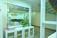 Charming 2-bedroom apartment in enchanting Visakhapatnam with WiFi, AC