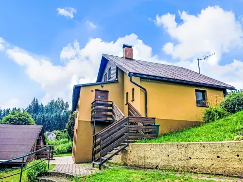 Dolníky u Trutnova Hotels in Staré Buky