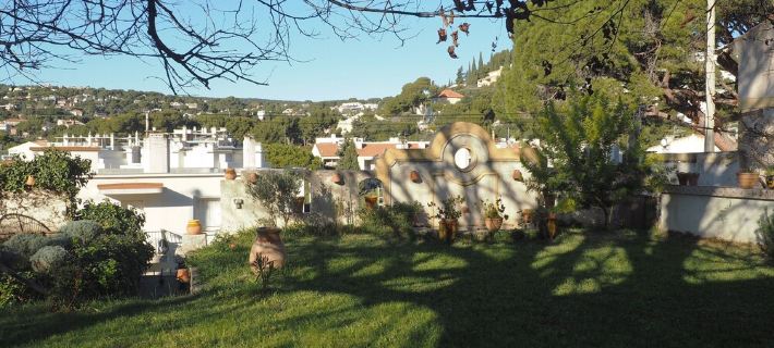 Charming, quiet house Hotels in Cassis