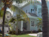 Ground floor in pretty villa 3 minutes from the beach of Trou aux Biches فنادق في 