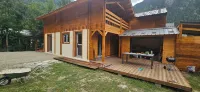 NEW!!! LES 2 ALPES VENOSC VILLAGE Chalet PESCALUNE 8 pers ski wifi