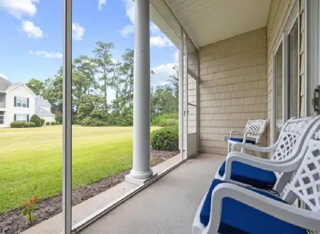 Fairway Dunes 2 BR Condo w/ Private lockout unit, Pool, Golf, Medical Center Отели в г. Литл Ривер