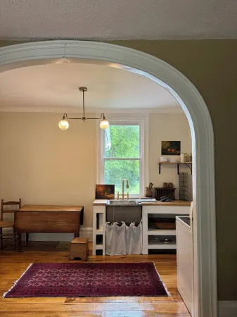 Charming Retreat with Vintage Vibes - Steps to the Erie Canal