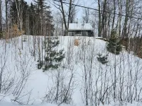 Peaceful family chalet - nature Hotels in D'Autray Regional County Municipality