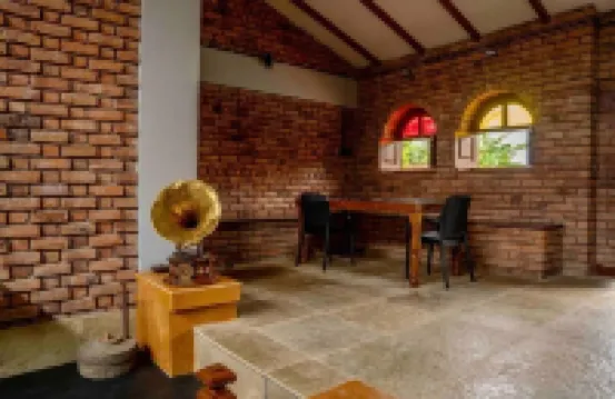 The Brick mansion Nashik|Luxurious Villa in Nashik